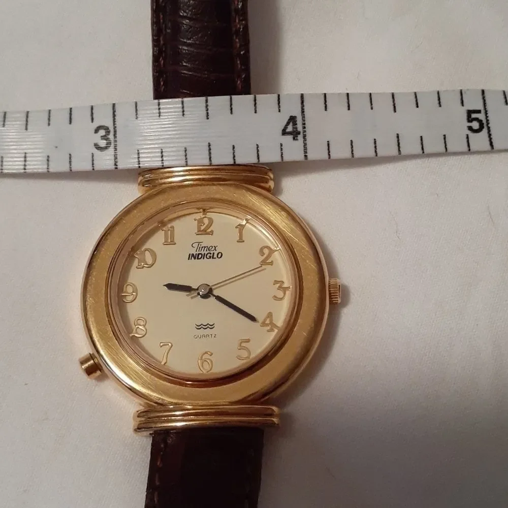 Vintage 1994 Timex Indiglo Quartz Watch Gold‎ Case